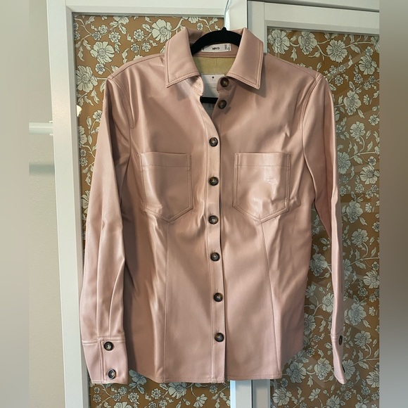 MANGO Blush Faux Leather Button Down Shirt. SZ SMALL. Pristine, With Tags. - Picture 4 of 9